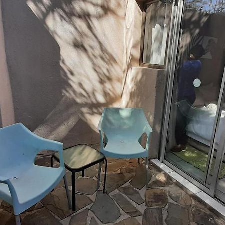 Self-Catering Studio, Unit 3 On Krupp Віндгук Екстер'єр фото